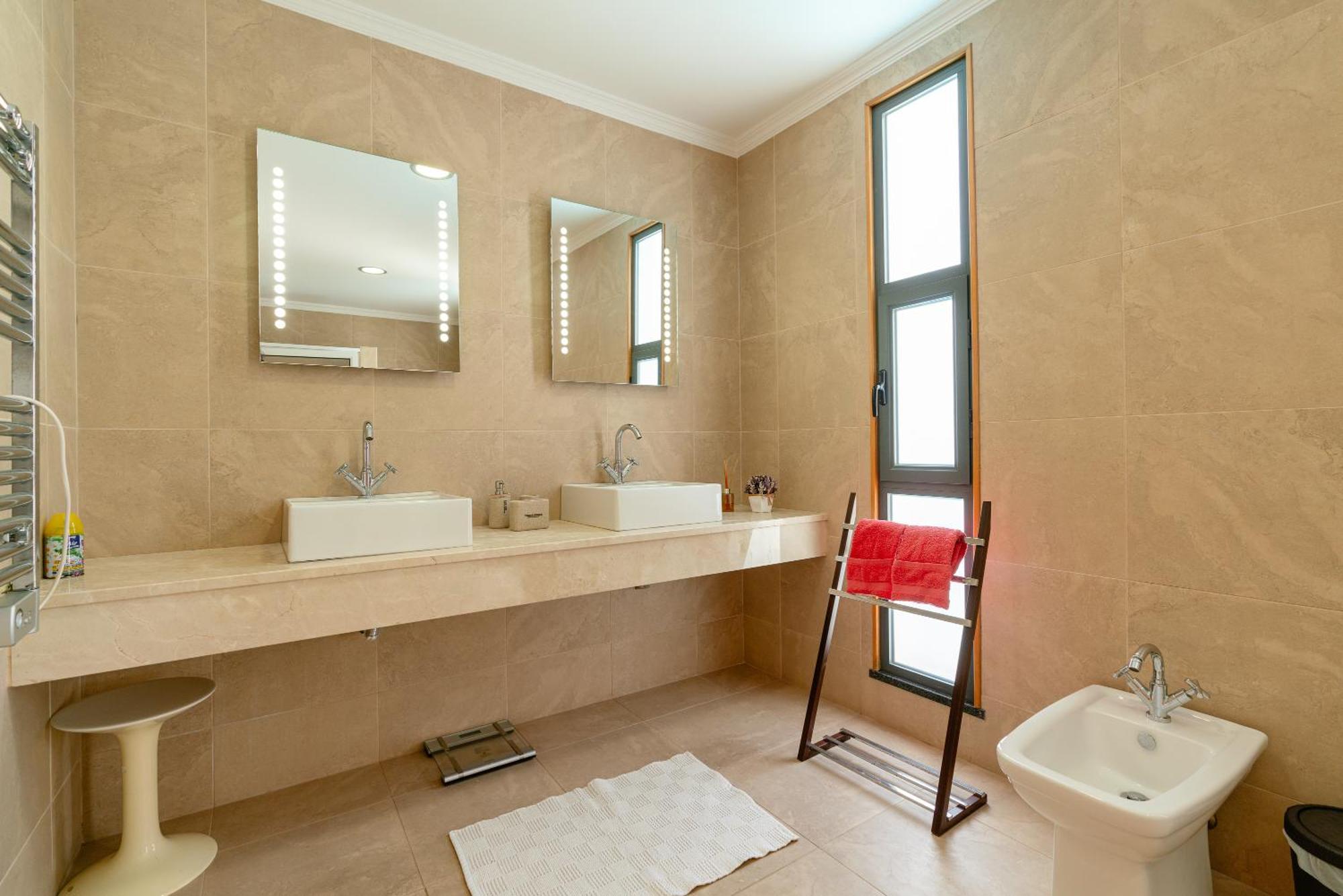 Villa Nunes, Big Holiday House With Private Pool Calheta  Εξωτερικό φωτογραφία